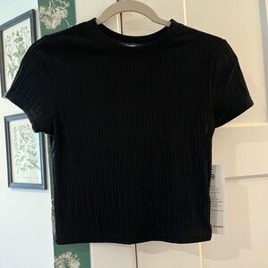 NWT Black Ribbed Short Sleeve Crop Top